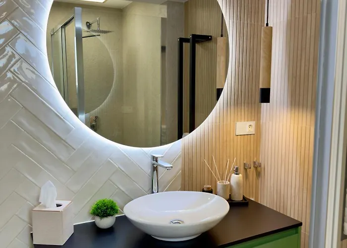 Terra Luxury Seafront Coblanca 8 Apartment
